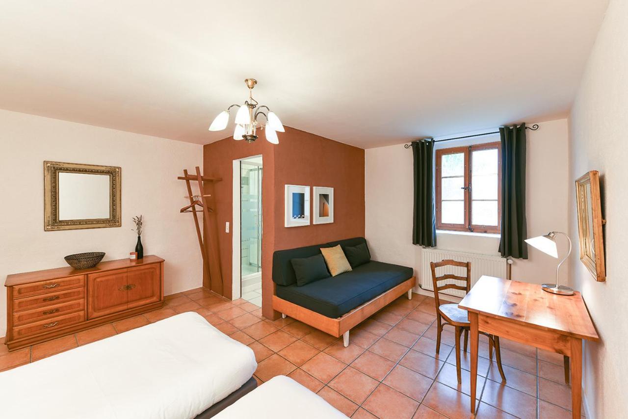 Auberge La Plaine Chabrillan المظهر الخارجي الصورة
