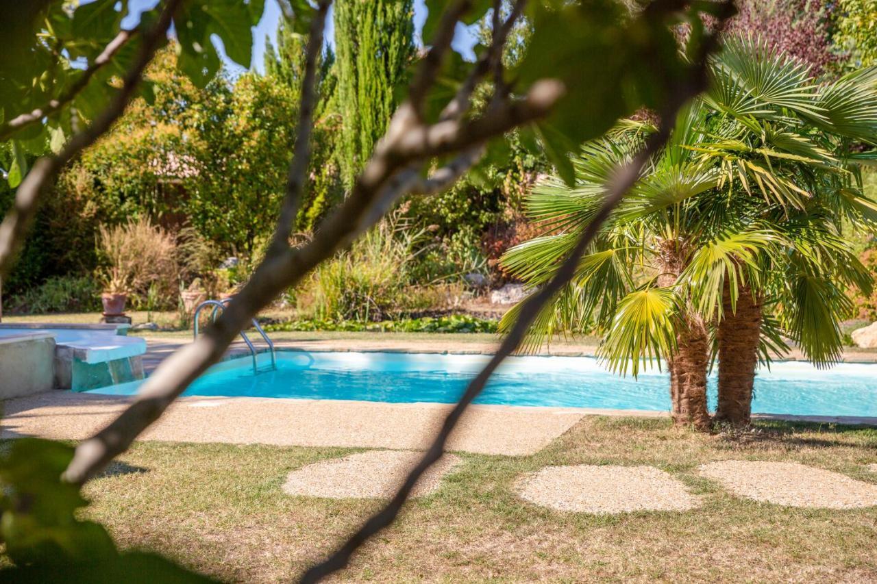 Auberge La Plaine Chabrillan المظهر الخارجي الصورة